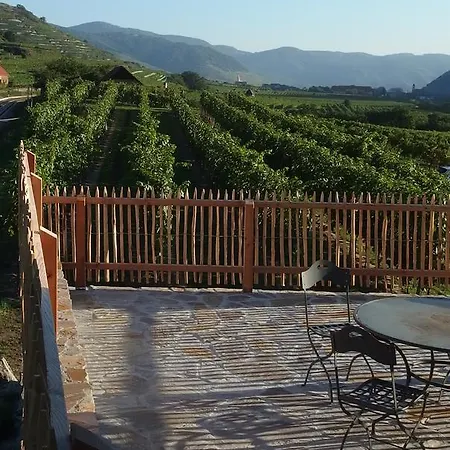 Schlaf Gut - Mitten In Der Wachau Daire