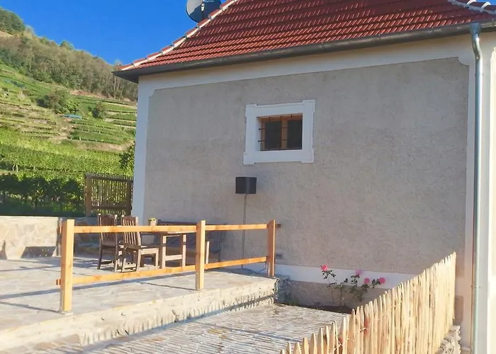 Schlaf Gut - Mitten In Der Wachau